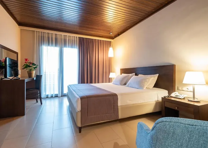 Porto Plaza Hotel