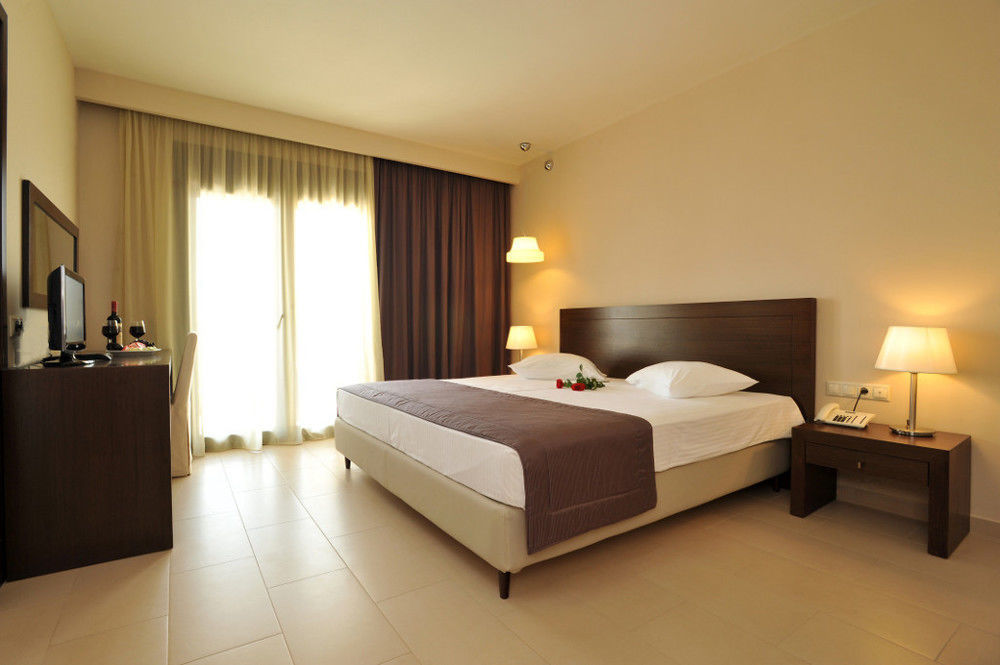 Porto Plaza 4*